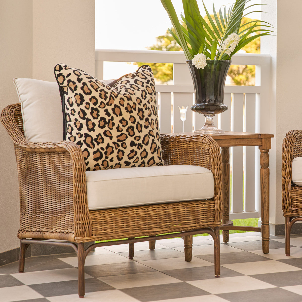 Bridgerton Lounge Chair