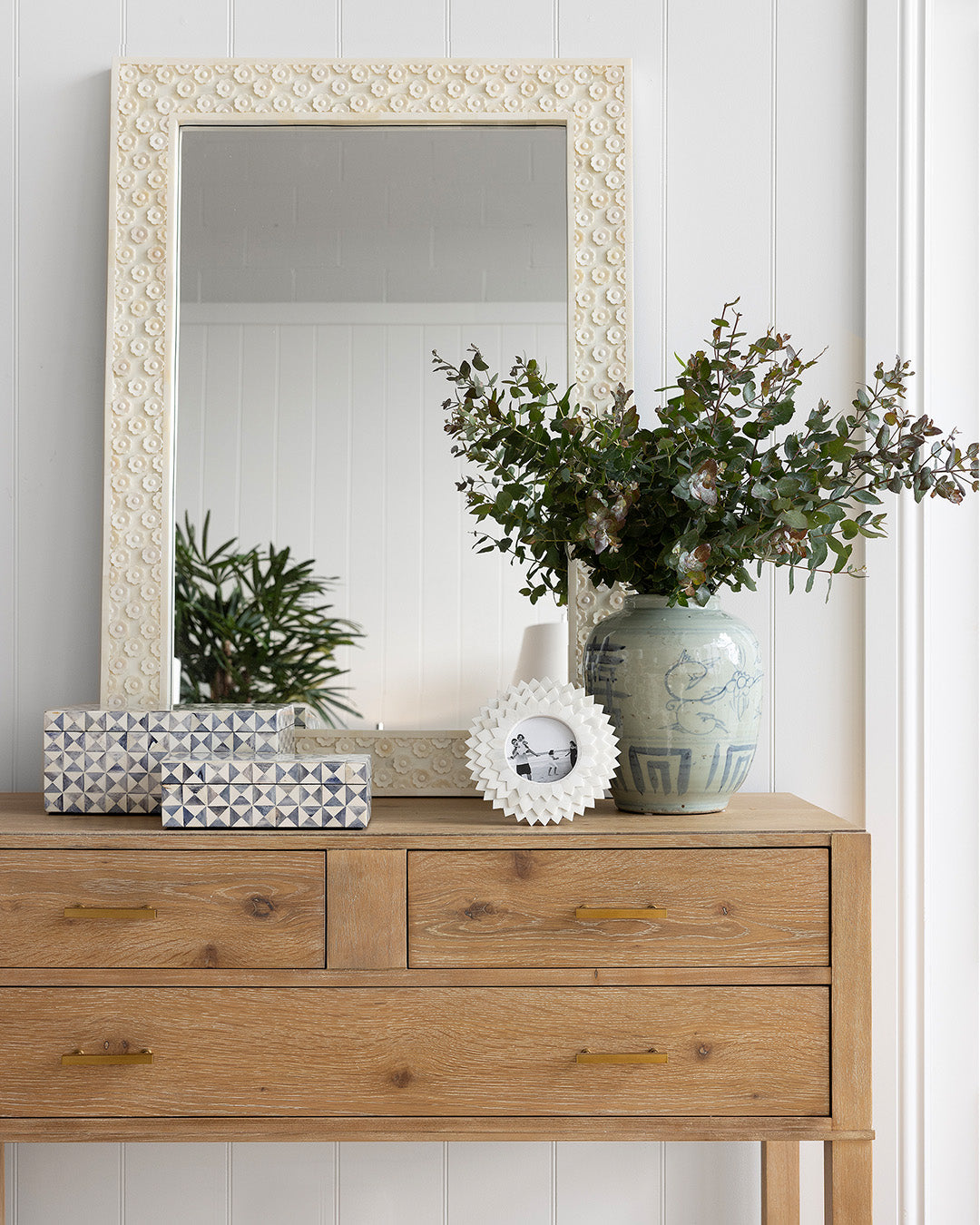 Happiness Flower Pot
