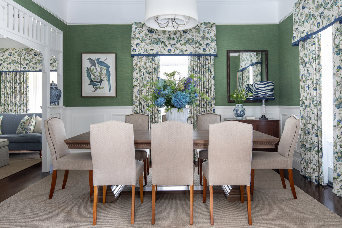 Laurent Dining Table