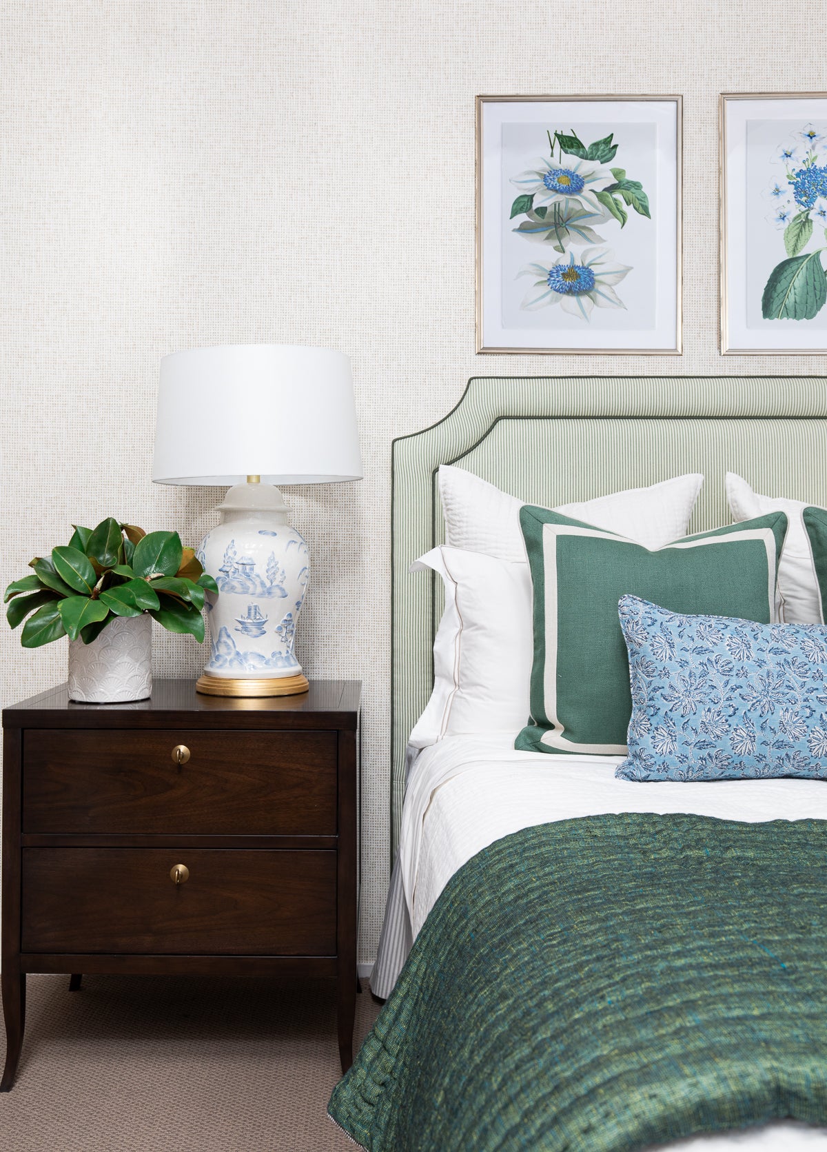 Ophelia Dark Bedside Table