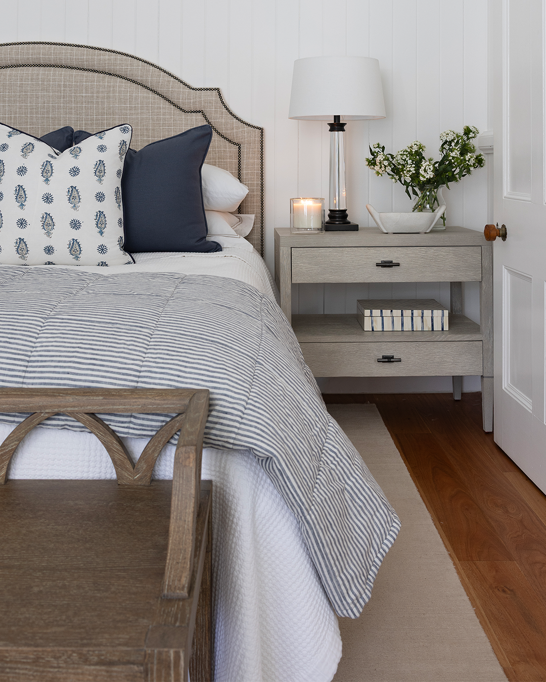 Willow Light Bedside Table