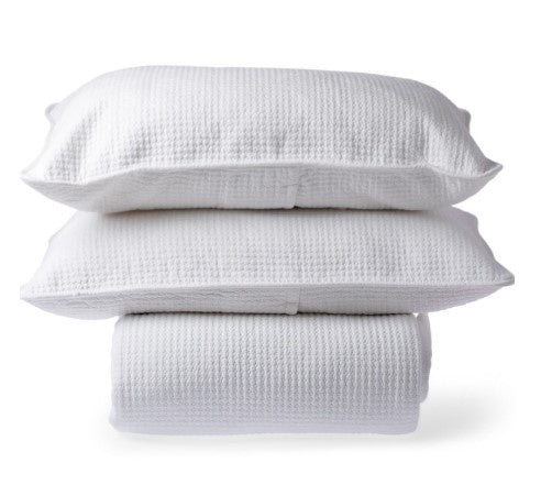 Liza White Bedding Set Queen
